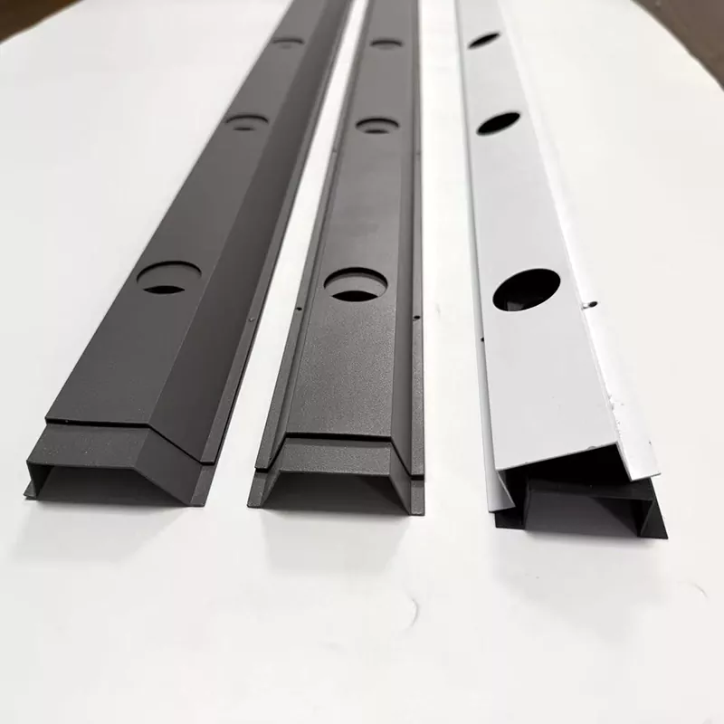 Co dělá Hat Track zásadní pro moderní design a průmyslové aplikace?